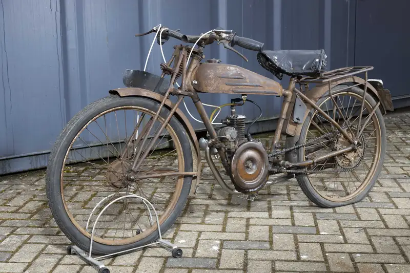 c.1933 Motobécane Type B1-V Light Solo 100cc-Sold