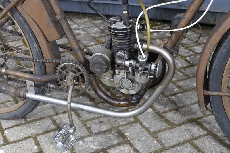 c.1933 Motobécane Type B1-V Light Solo 100cc-Sold