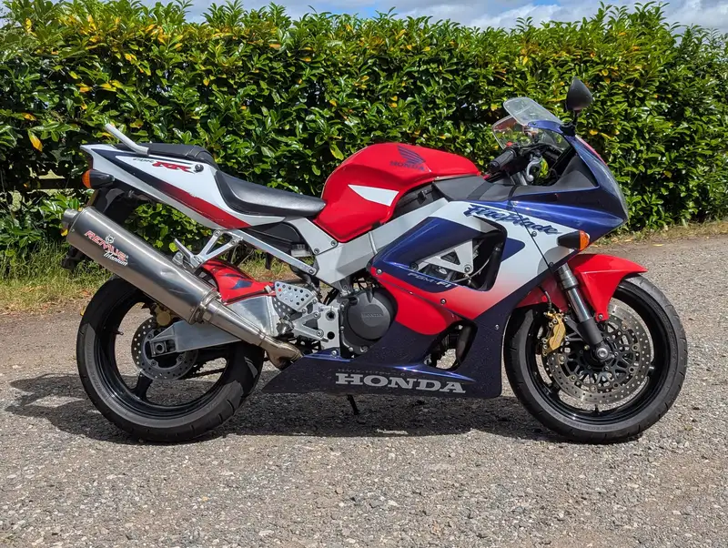 2000 Honda FireBlade CBR900R (SC44) 929cc-Sold