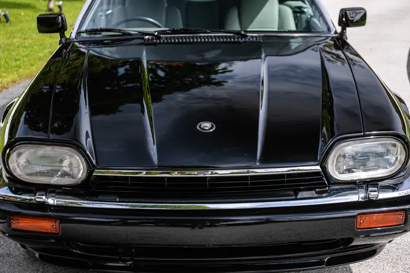 Iconic Auctioneers | 1994 Jaguar XJS 4.0-Litre Convertible