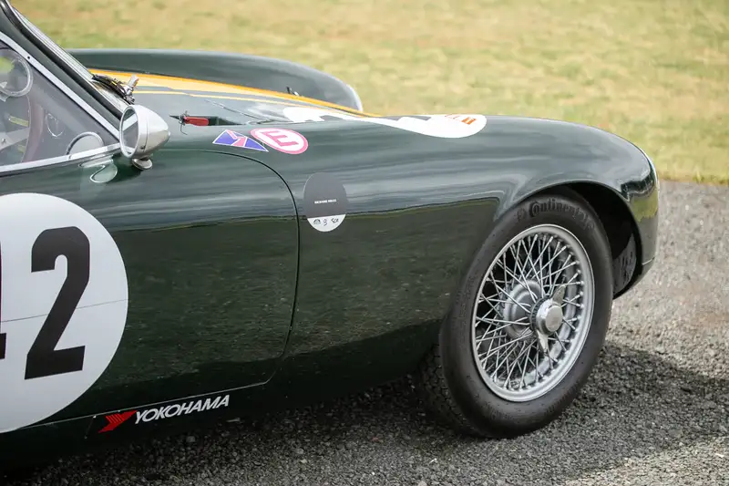 SPARK MODEL S8201 LOTUS ELITE N.41 14th 24 H LE MANS 1960 MARSH Wagstaff 1 43 Model Car