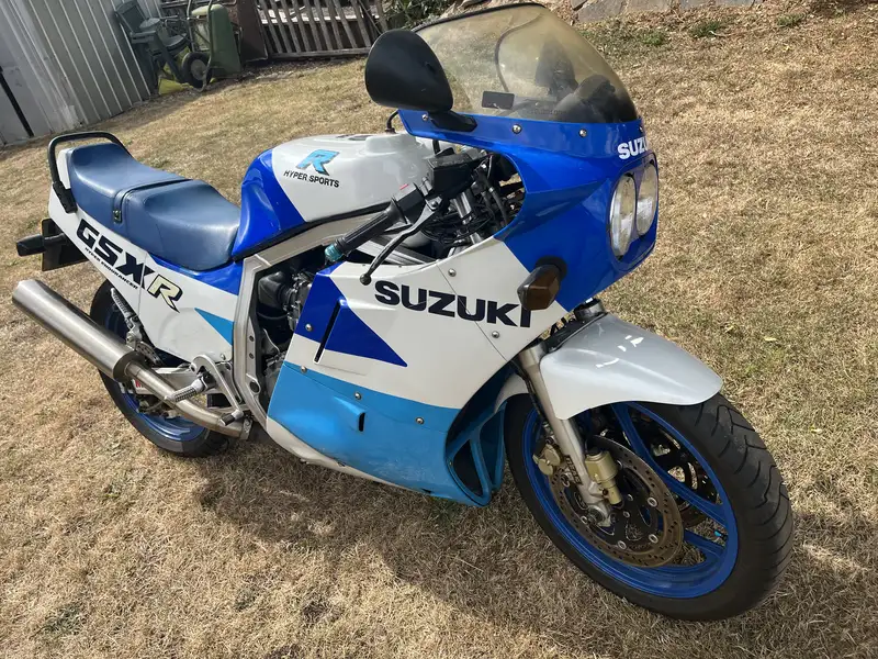 1993 Suzuki GSX-R 750 'Slabside' (Model G) 749cc-Sold