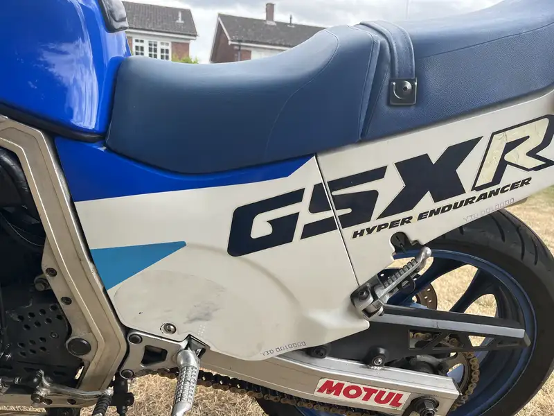 1993 Suzuki GSX-R 750 'Slabside' (Model G) 749cc-Sold