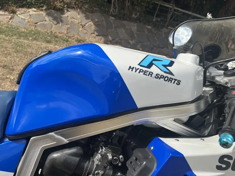 1993 Suzuki GSX-R 750 'Slabside' (Model G) 749cc-Sold