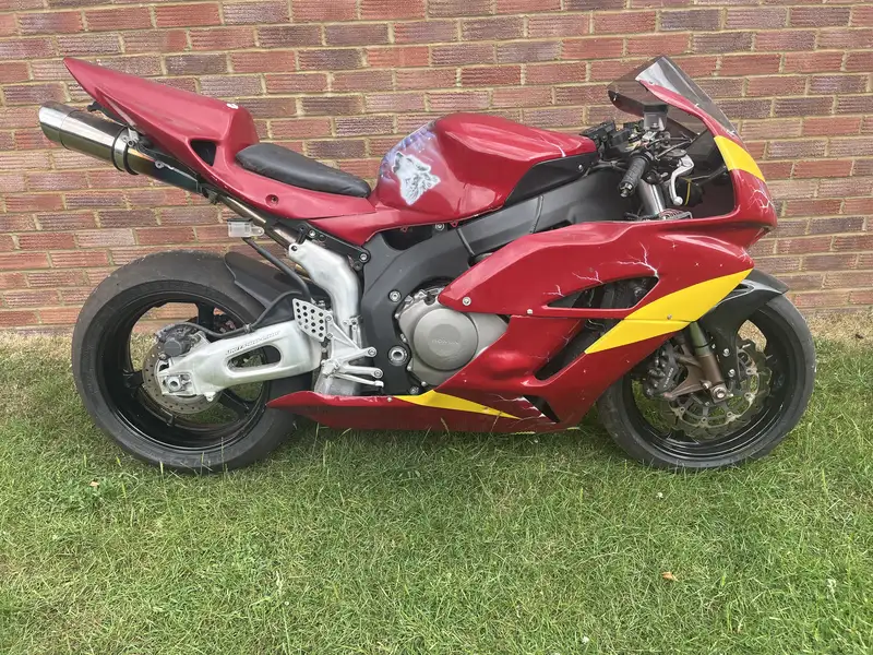2004 Honda CBR FireBlade RR4 1,000cc-Sold