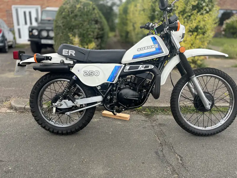 Iconic Auctioneers | 1980 Suzuki TS250ER 246cc-Sold