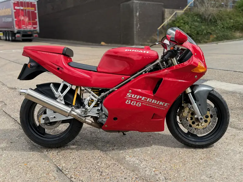 1993 Ducati 888 Strada 888cc-Sold