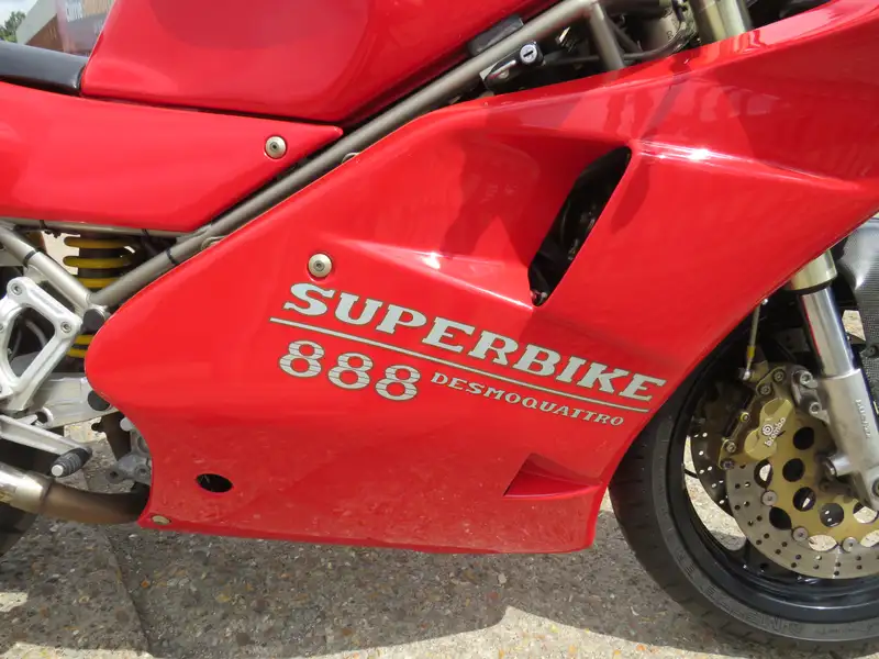 1993 Ducati 888 Strada 888cc-Sold