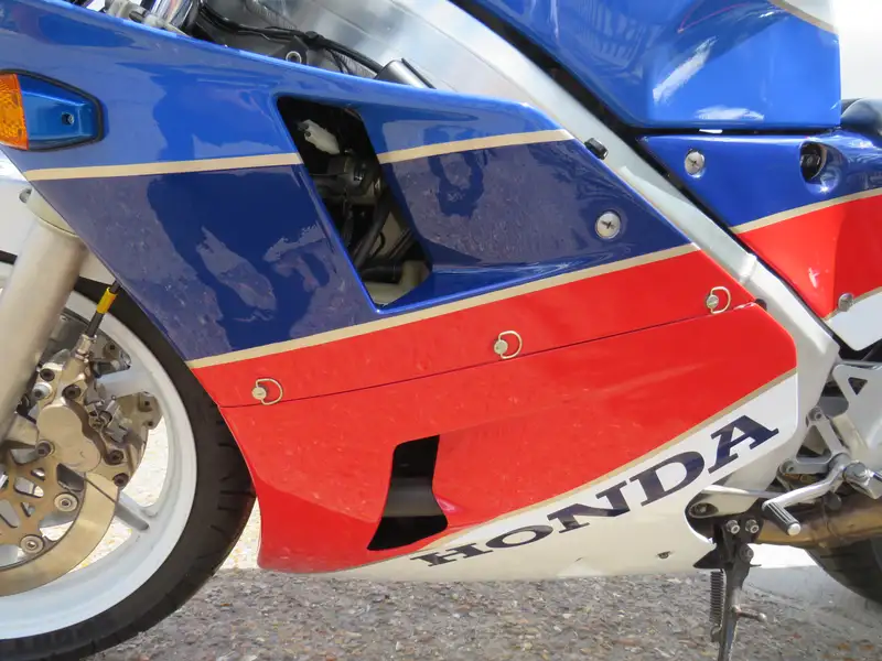 1990 Honda VFR750R Type RC30 748cc-Sold