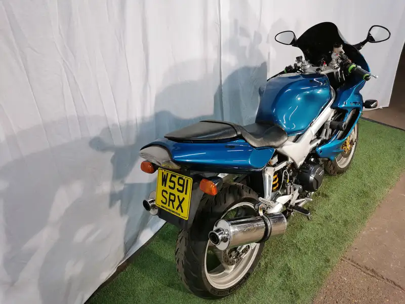 2000 Honda VTR1000F (SC36) 996cc-Sold