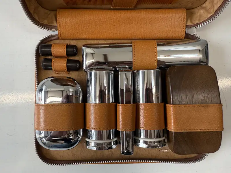 Pigskin Leather Motoring Vanity And Grooming Case-For Sale