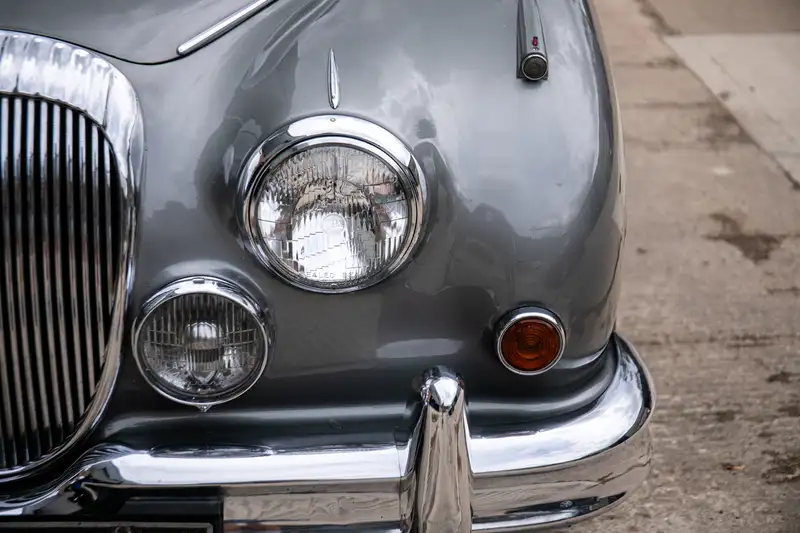 1967 Daimler 250 V8-For Sale