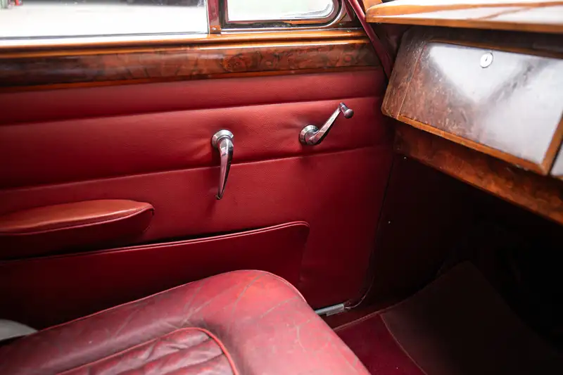 1967 Daimler 250 V8-For Sale