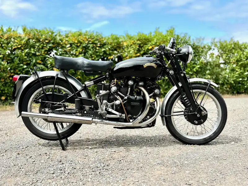 Iconic Auctioneers | 1950 Vincent Series C Black Shadow 998cc-Sold