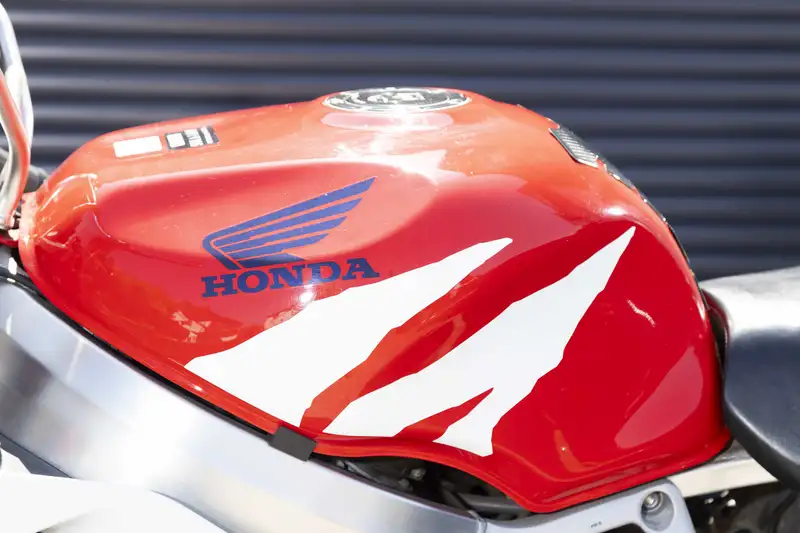 1999 Honda Fireblade CBR900RR (SC33) 918cc-Sold