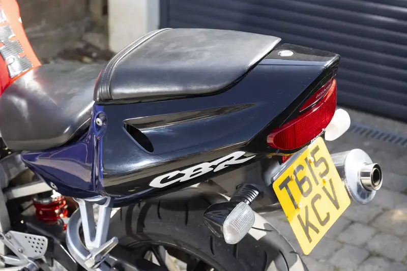 1999 Honda Fireblade CBR900RR (SC33) 918cc-Sold