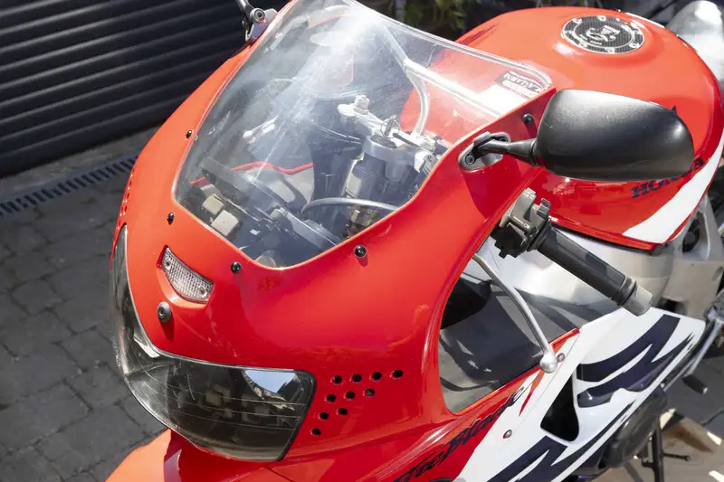 1999 Honda Fireblade CBR900RR (SC33) 918cc-Sold