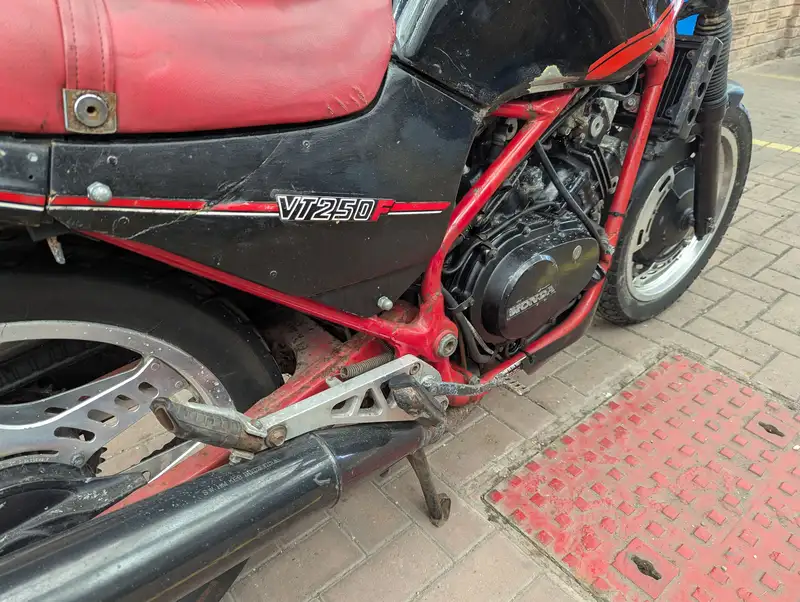 1983 Honda VT250F Integra 248cc-Sold
