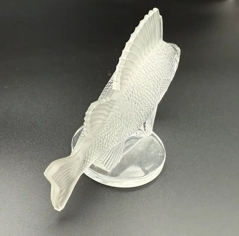 'Perche' Mascot by René Lalique in Opalescent Glass-For Sale