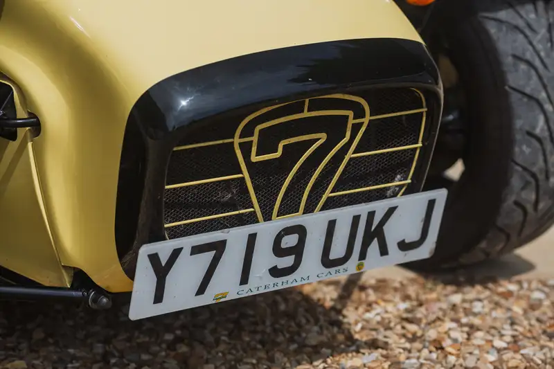 2001 Caterham Super Seven 1.6 Super Graduate -Sold