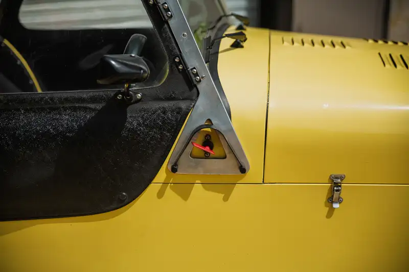 2001 Caterham Super Seven 1.6 Super Graduate -Sold