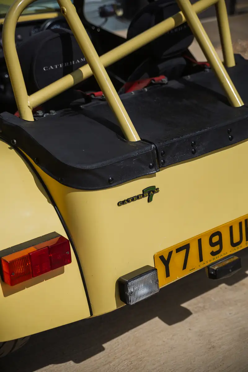2001 Caterham Super Seven 1.6 Super Graduate -Sold
