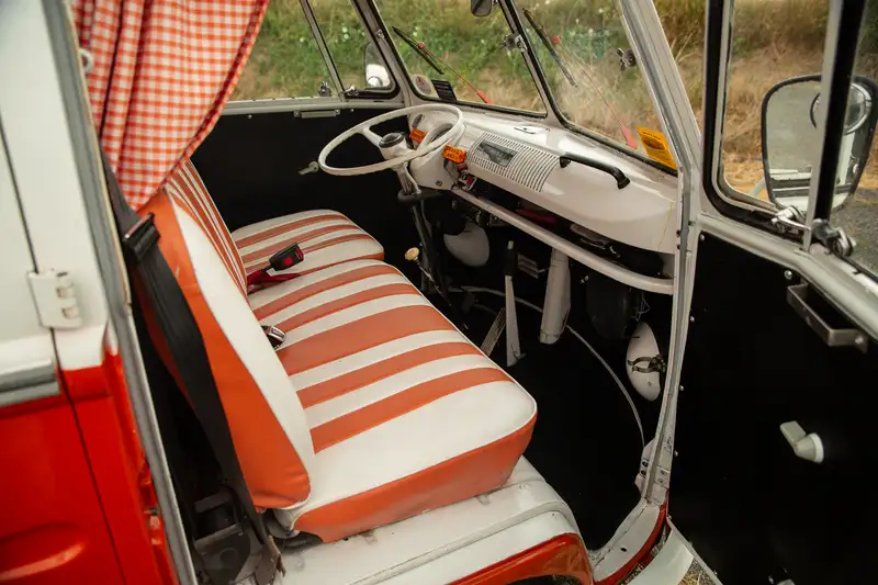 1966 Volkswagen Splitscreen Camper-Sold