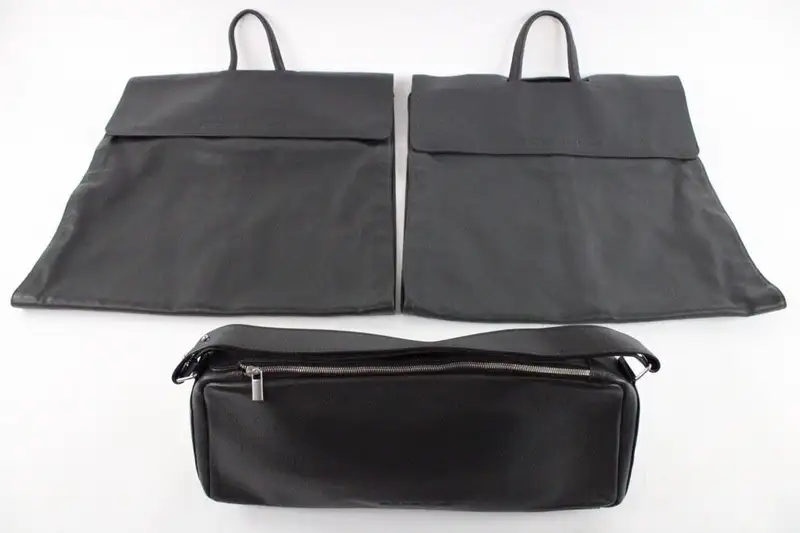 2004-2006 Porsche Carrera GT Black 3-Piece Luggage Set-For Sale