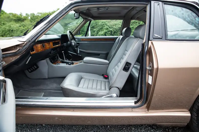 1987 Jaguar XJ-SC V12 -For Sale