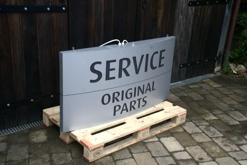 Alfa Romeo Service and Original Parts Large Dealership Illum-For Sale