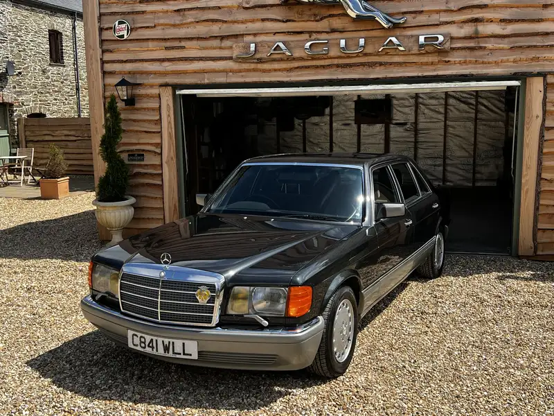 1986 Mercedes-Benz 560 SEL (W126)-For Sale
