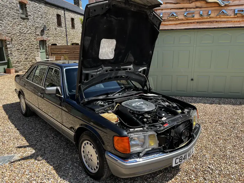 1986 Mercedes-Benz 560 SEL (W126)-For Sale