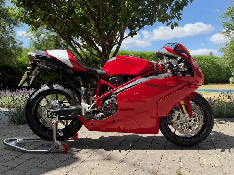 2007 Ducati 999R 999cc-For Sale