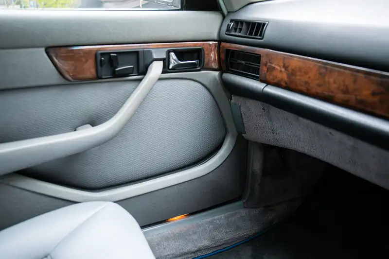 1988 Mercedes-Benz 500 SE (W126)-For Sale