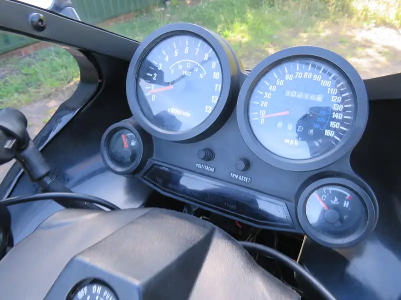 1984 Kawasaki GPZ900 'Top Gun' Replica 908cc-For Sale