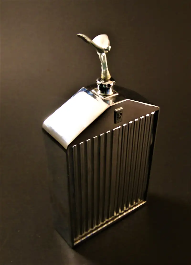 A Ruddspeed Rolls-Royce Decanter with Mascot-Sold