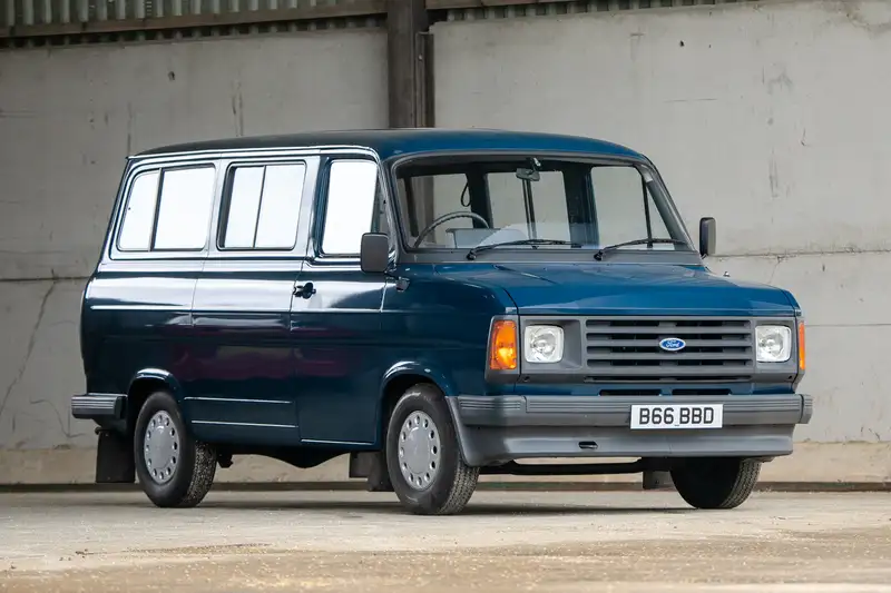 1984 Ford Transit Mk2 Minibus Custom - 10,000 miles -For Sale