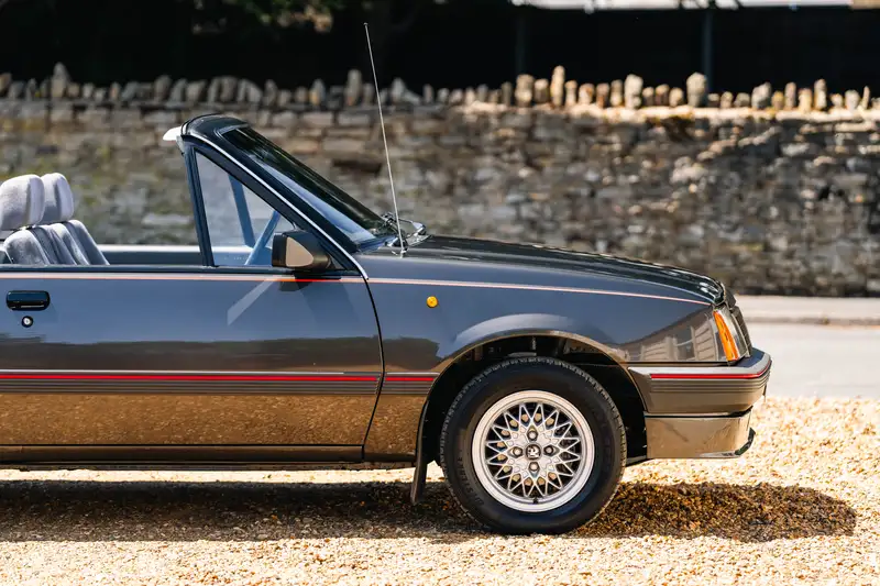 1986 Vauxhall Cavalier 1.8 Cabriolet-For Sale