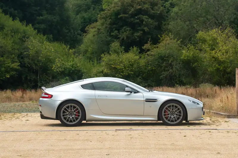 2006 Prodrive Aston Martin V8 Vantage - Manual-For Sale