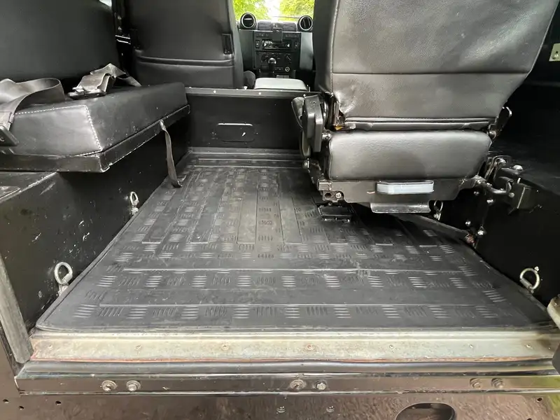 2010 Land Rover Defender 90 2.4 TDCi Hard Top-For Sale