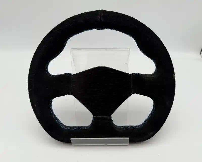 Signed by Nigel Mansel CBE with COA, a Replica of the 1992 W-For Sale