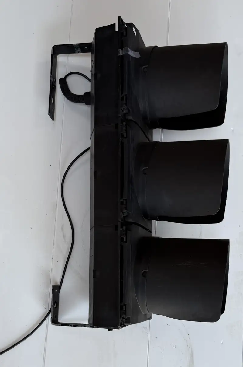Full Sized Remote Control-Operated Traffic Lights-Sold