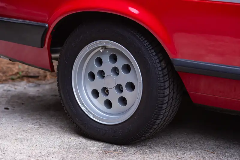 1983 Ford Capri 2.8 Injection-For Sale