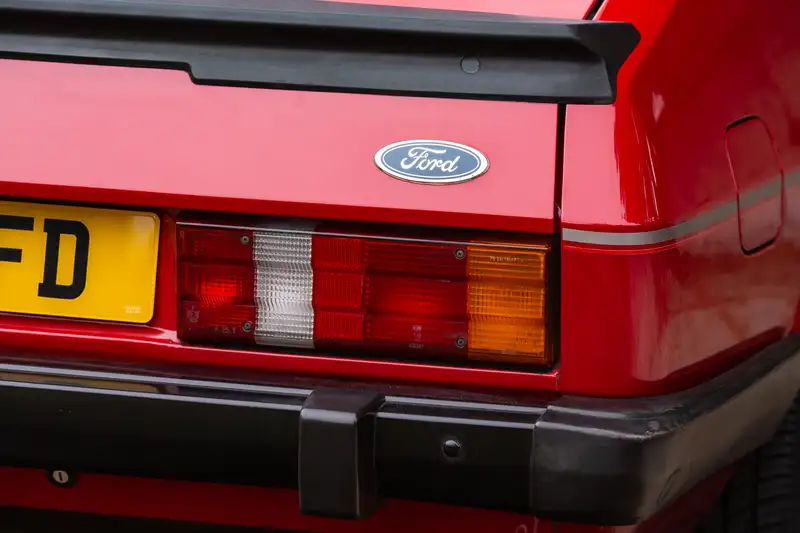 1983 Ford Capri 2.8 Injection-For Sale