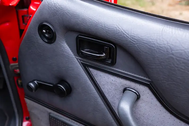 1983 Ford Capri 2.8 Injection-For Sale
