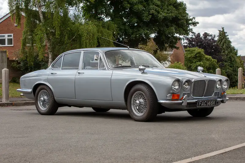 1971 Daimler 4.2-For Sale