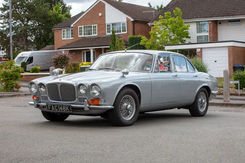 1971 Daimler 4.2-For Sale