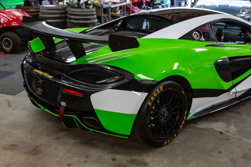 2016 McLaren 570 GT4-For Sale