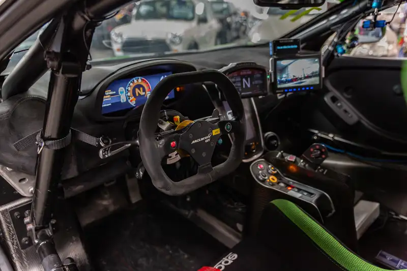 2016 McLaren 570 GT4-For Sale