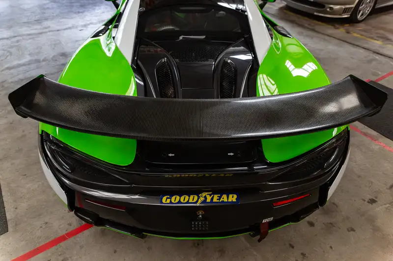 2016 McLaren 570 GT4-For Sale